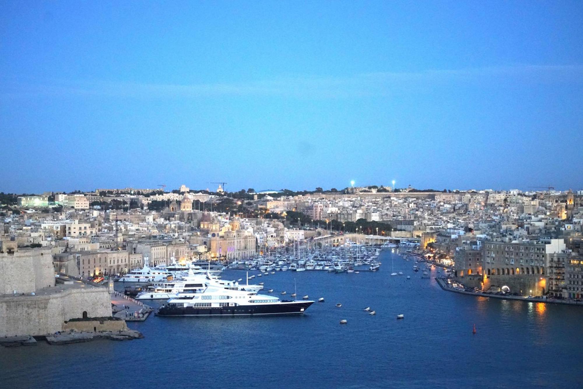 Battery House Hotel Valletta Exterior photo