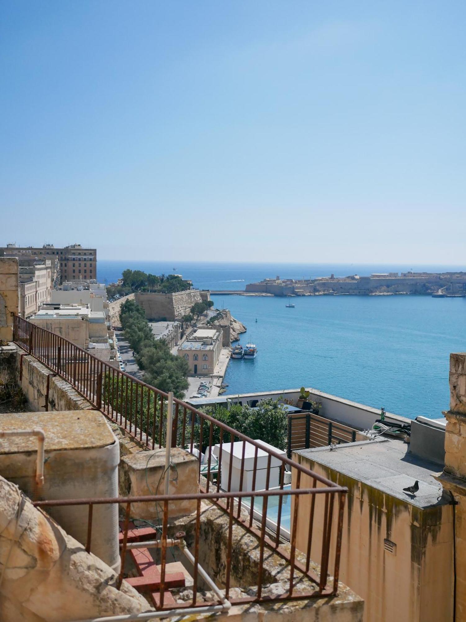 Battery House Hotel Valletta Exterior photo